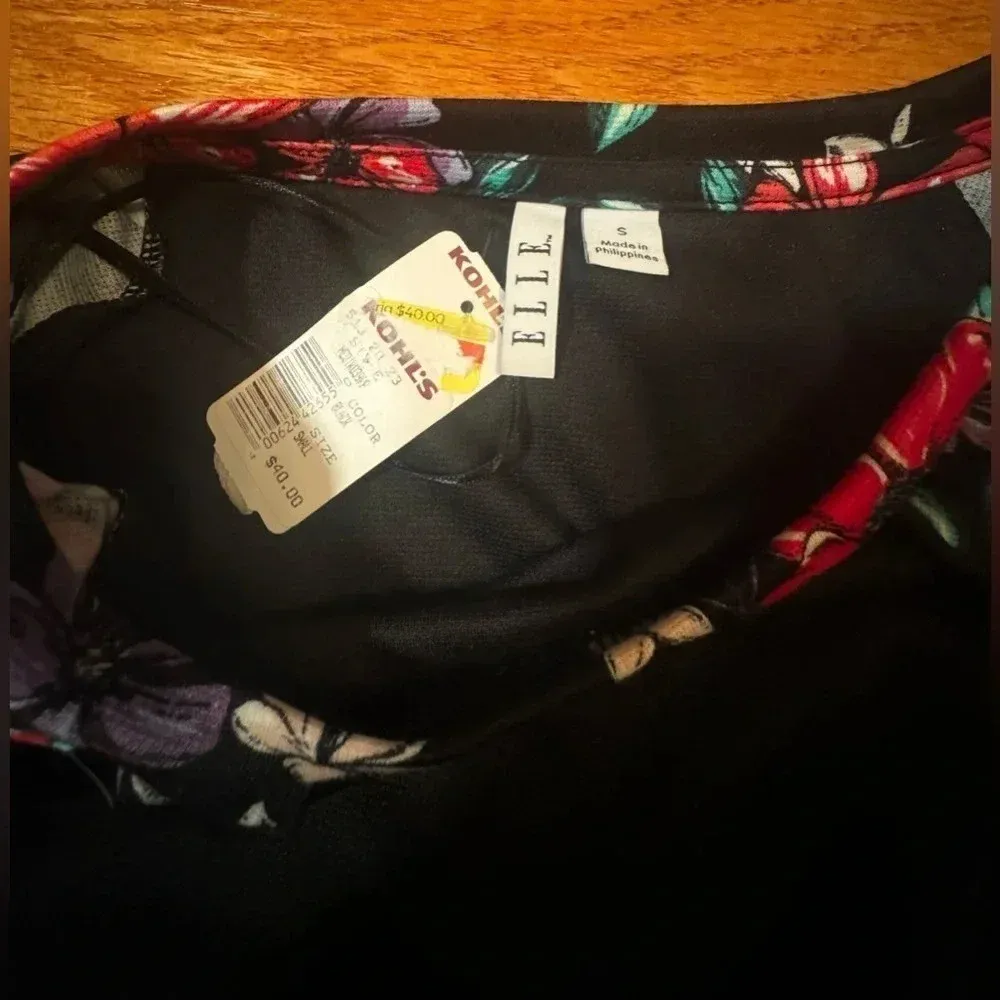 ELLE women's Long Sleeve black floral balloon sleeves‎ ruffles Side Slit large - Image 4