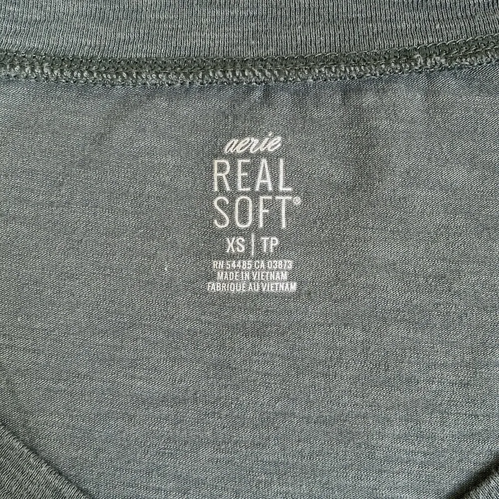 Aerie Women’s Real Soft Long Sleeve V-Neck Shirt Size XS - Image 5