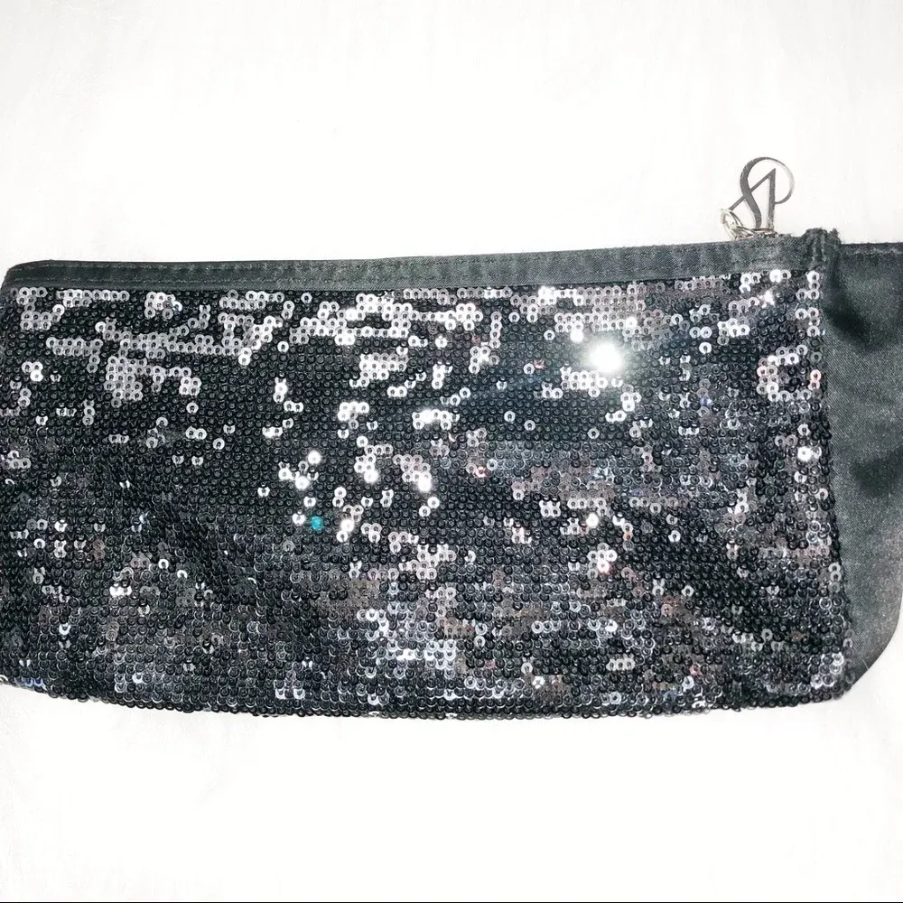 Victoria’s Secret sequin glam clutch/makeup bag - Image 9