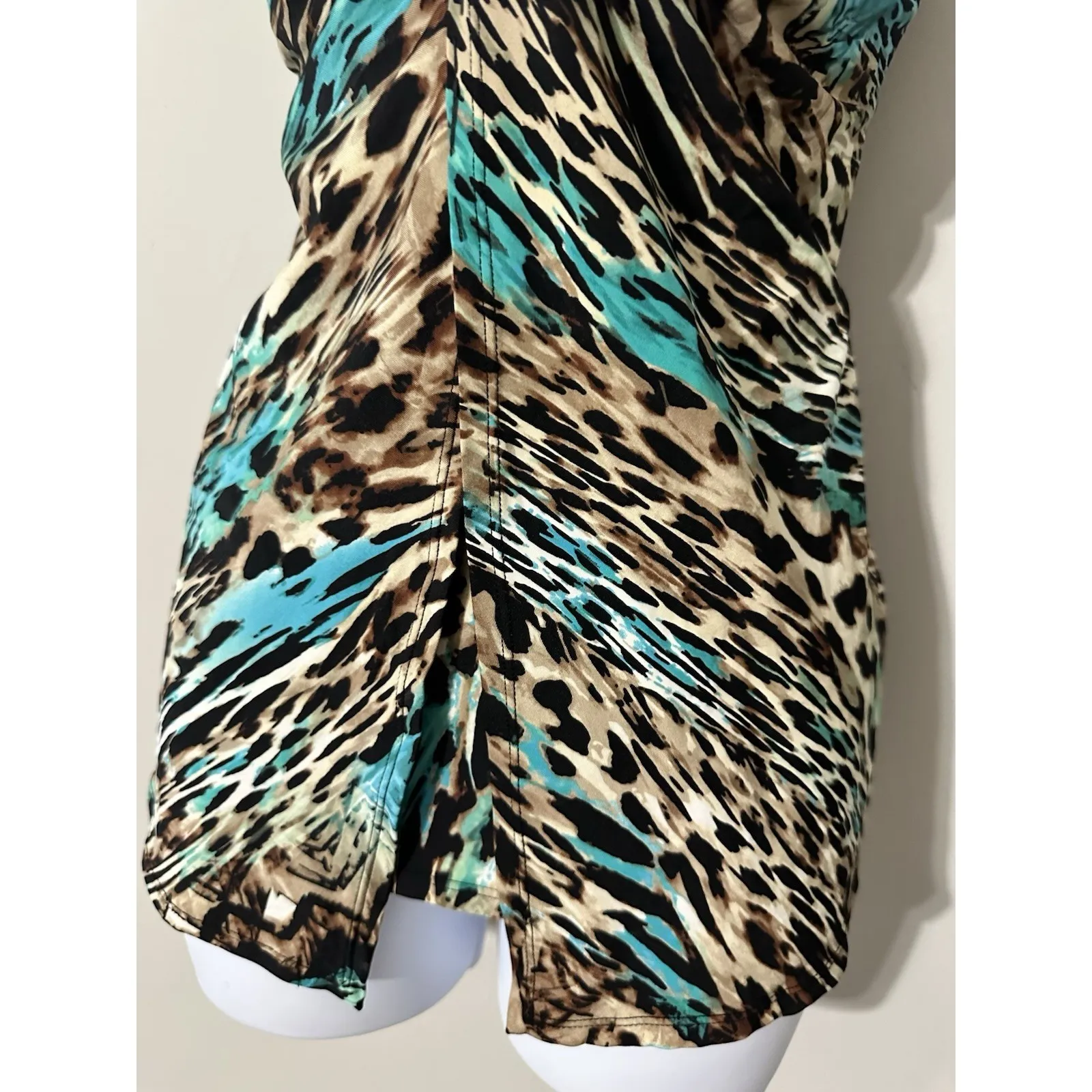 MiracleSuit  Charming Cheetah Love Knot Printed Underwire Tankini Top EUC Size 10 - Image 6