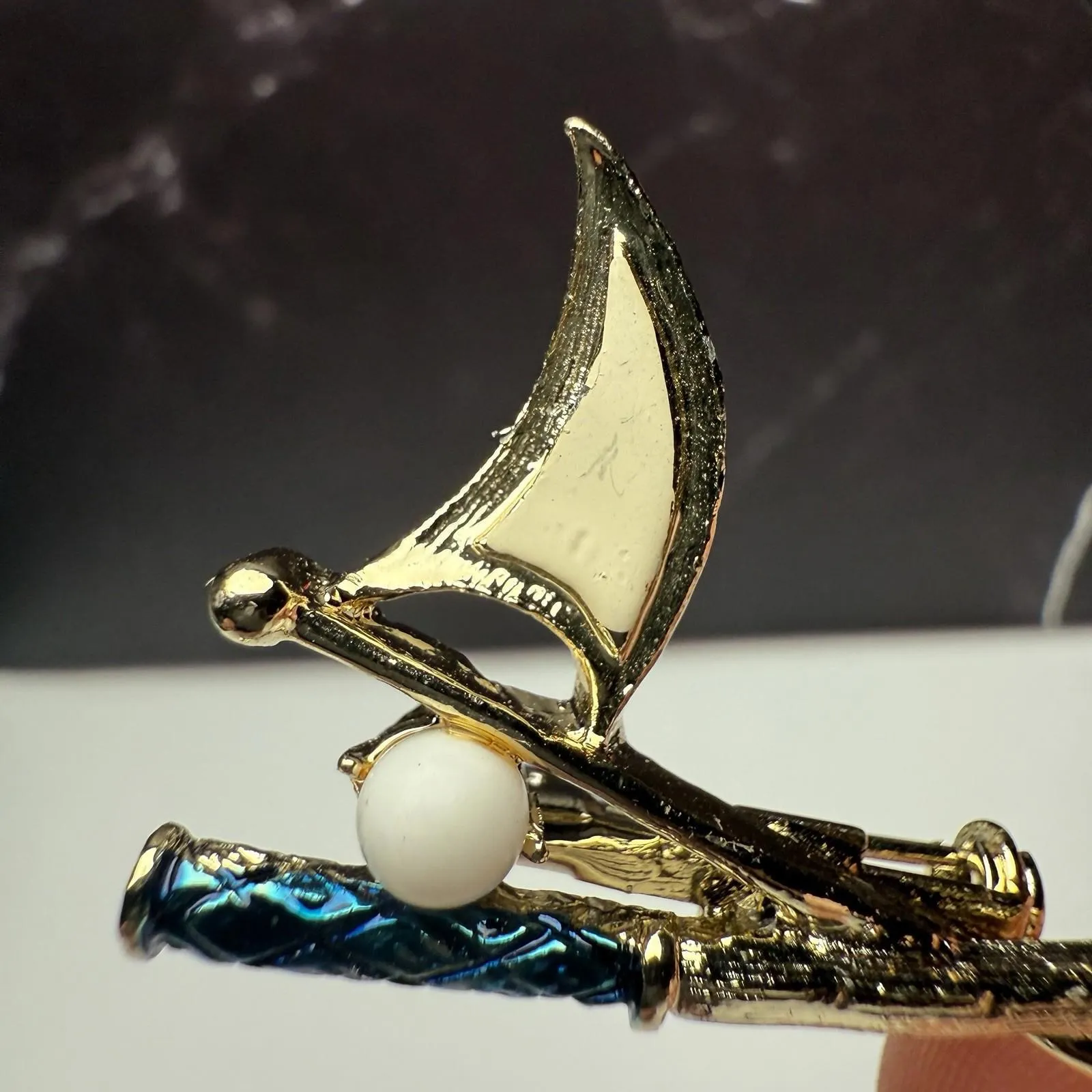 Gerry’s Golfing Golf Putter Ball & Flag Brooch Pin Signed Vintage Gold - Image 12