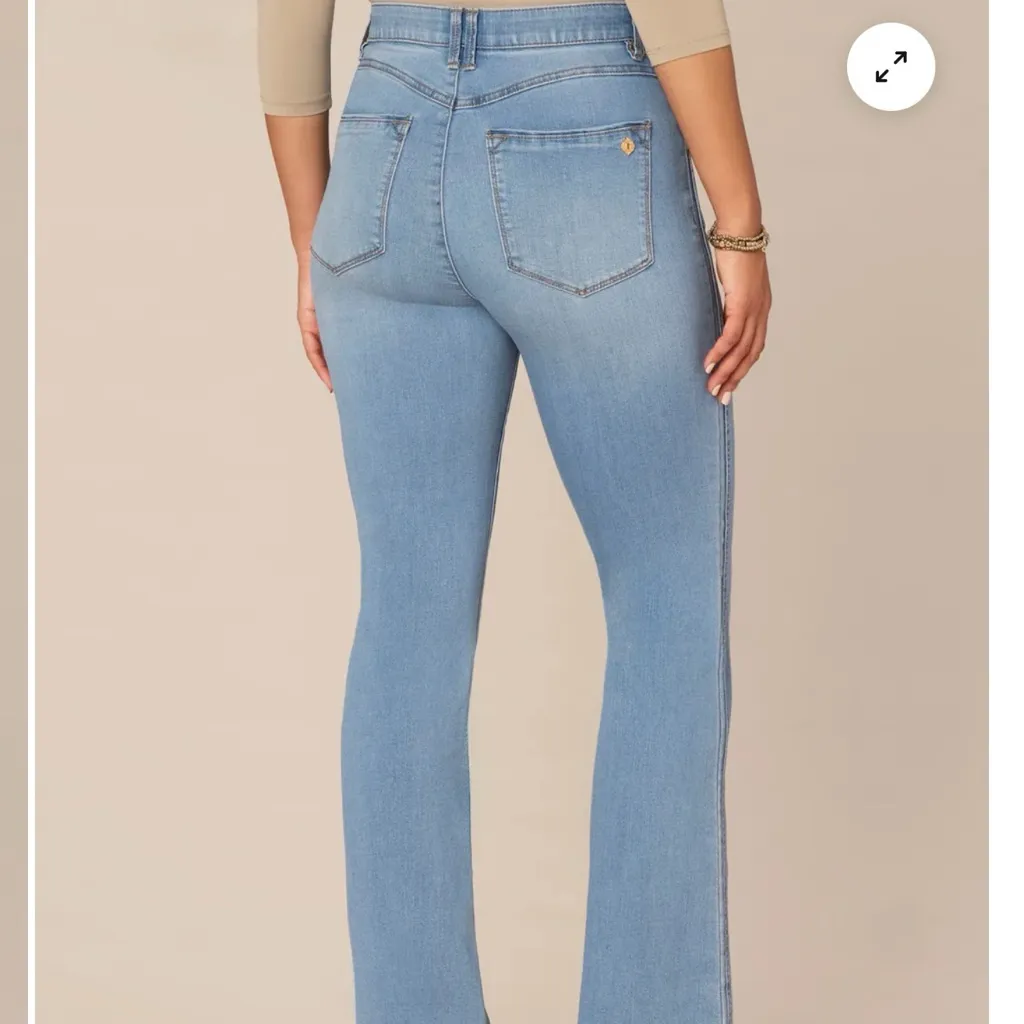 "Ab"solution Skyrise Itty Bitty More Boot Jean with Sailor Buttons - Image 3