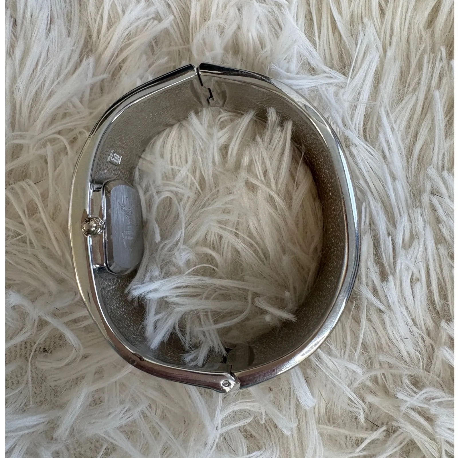 Peck & Peck Two Tone Silver Gold Leaf Design Cuff Bangle Watch Quartz Battery - Image 6