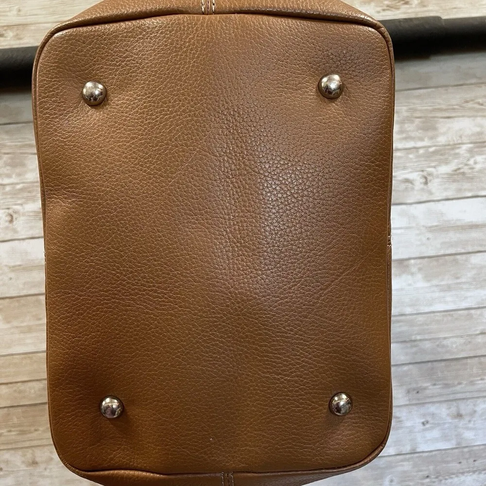 Tignanello Tan Leather Handbag Double Handle Purse Silver Buckles Magnetic Close Brown - Image 4