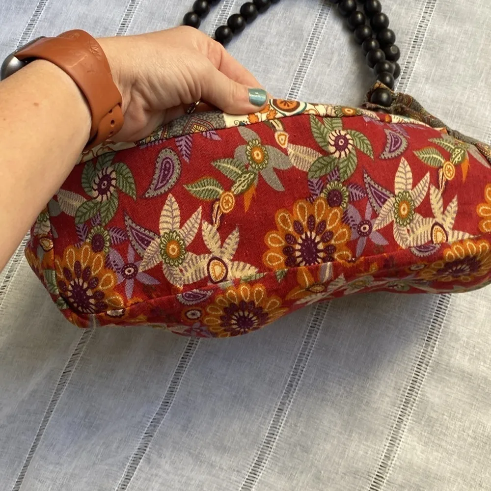 Chateau bohemian cloth shoulder bag with wooden beaded handle. - Image 6