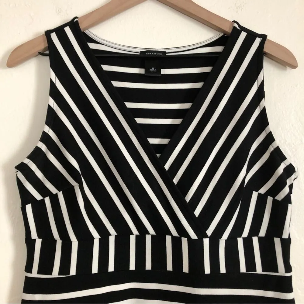 Ann Taylor Black and White Striped Sleeveless Fitted V-Neck Knee Length Dress - Image 2