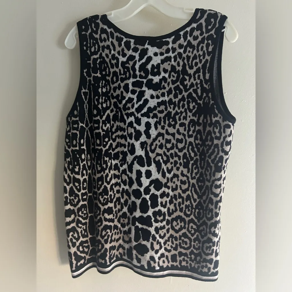 Chico’s Women’s Leopard Print Sleeveless Tank Top Size 2 - Image 2