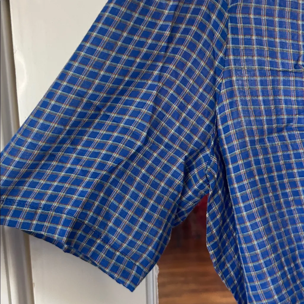 The East Order Medium Short Sleeve Mahlia Crop Top in cobalt blue check preppy - Image 5