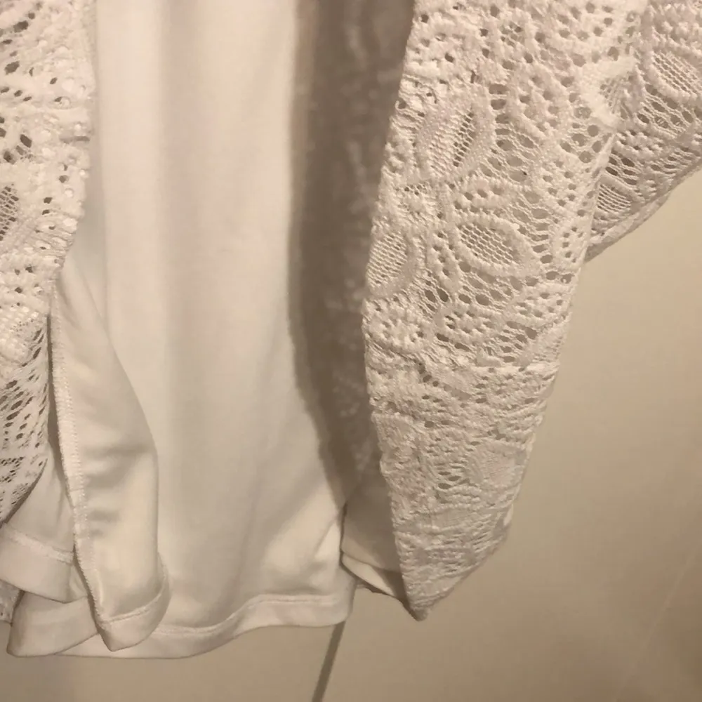 Kaari Blue ( White ) V- Neck Dress With Crotchet Overlay Women’s Size Medium - Image 4