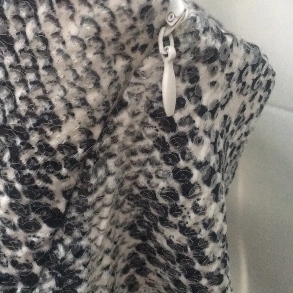 New Endless Rose Women’s Vegan Leather Snakeskin Pattern Sequin Party Mini Skirt - Image 7