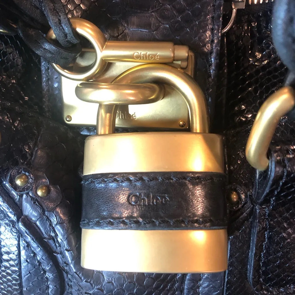 CHLOE PADDINGTON Mini Black Croc & Black Leather
Satchel with Lock & Key NWOT - Image 14