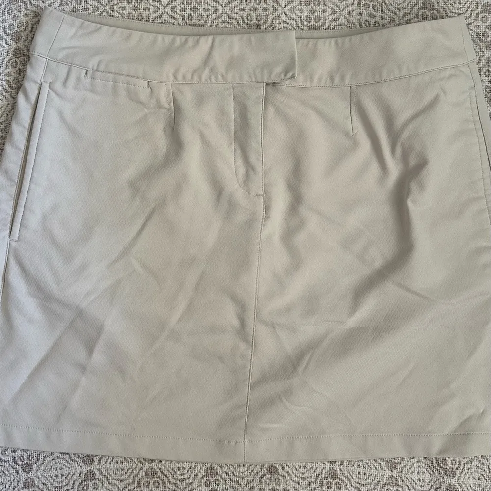 Puma Solid Tech Golf Skirt In Oatmeal - Image 3