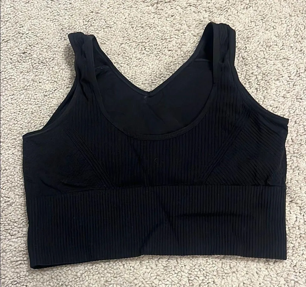 Black Ribbed Sports Bra - Image 2
