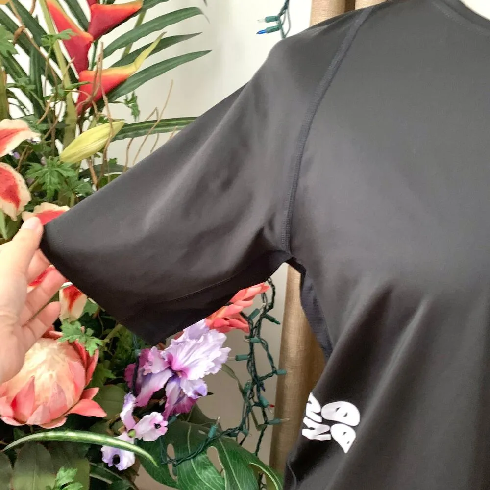 NEW Koral 2020 Graphic Mesh Athletic Tunic T-shirt Black - Image 3