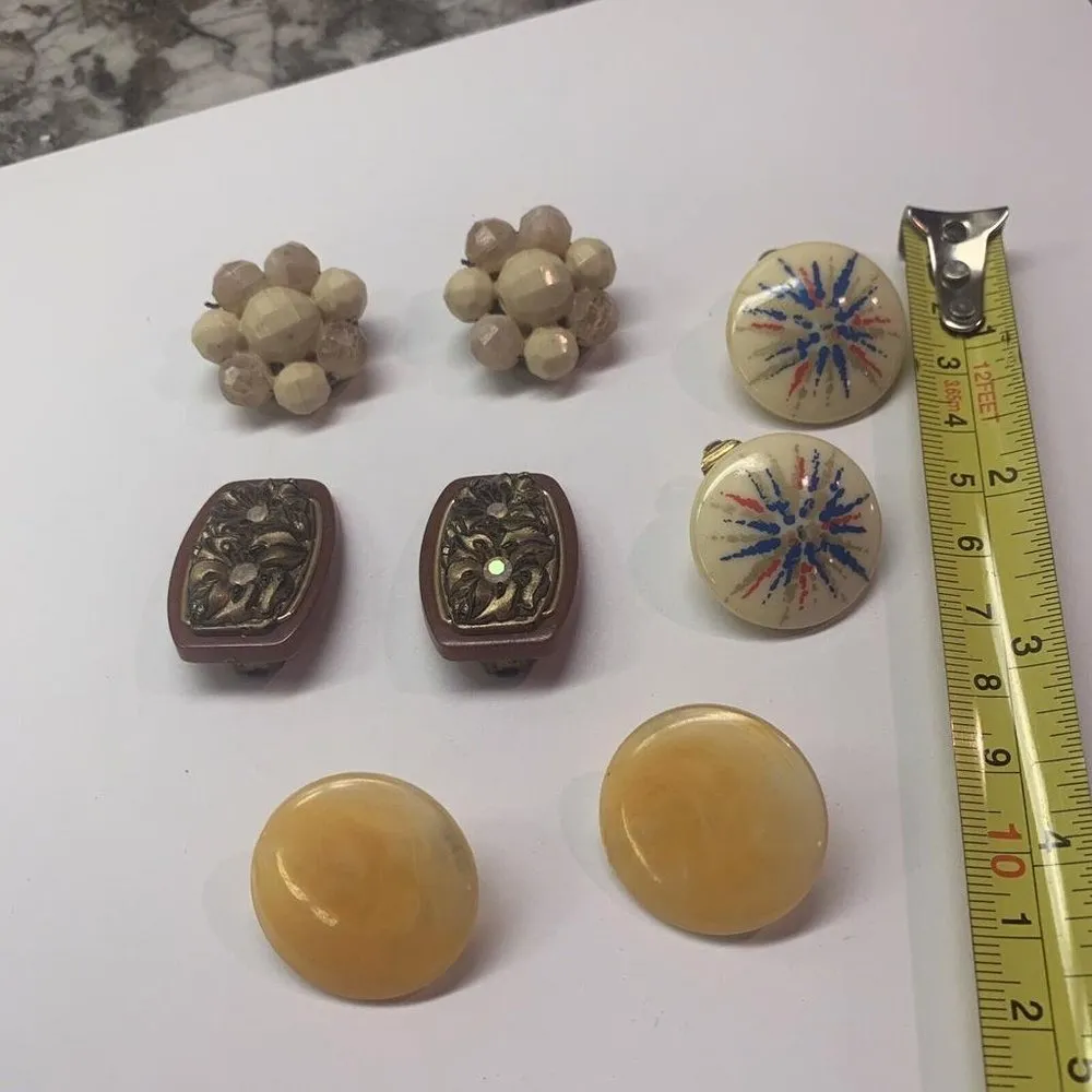 Lot Of 4 Costume Earrings Vintage - Image 3