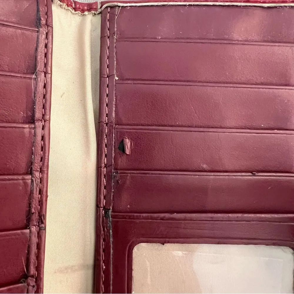 🔥5 for $25🔥 coach maroon patent embossed c snap close wallet - Image 7