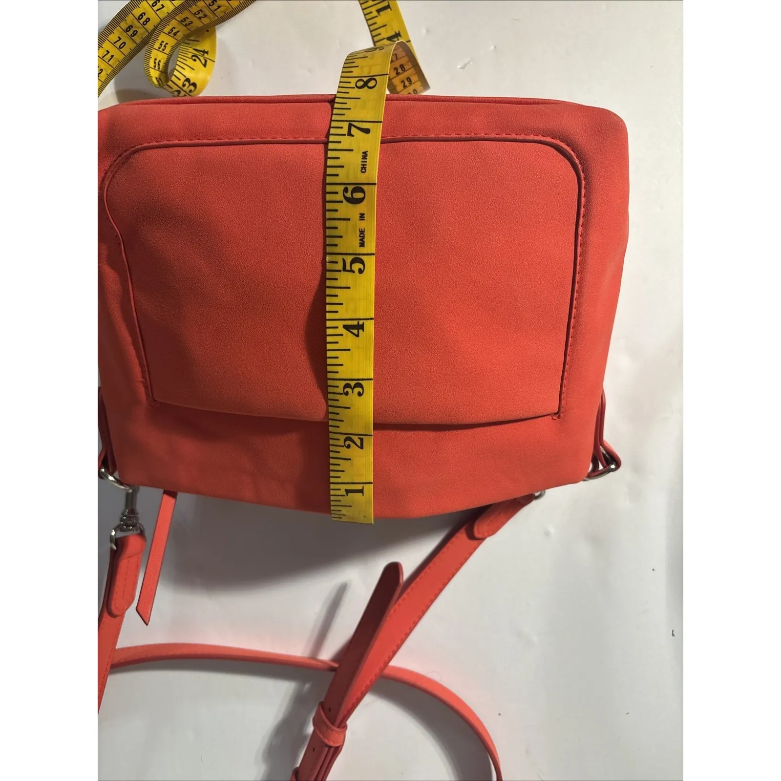 New Universal Thread Womens Orange Crossbody Small‎ Purse - Image 4