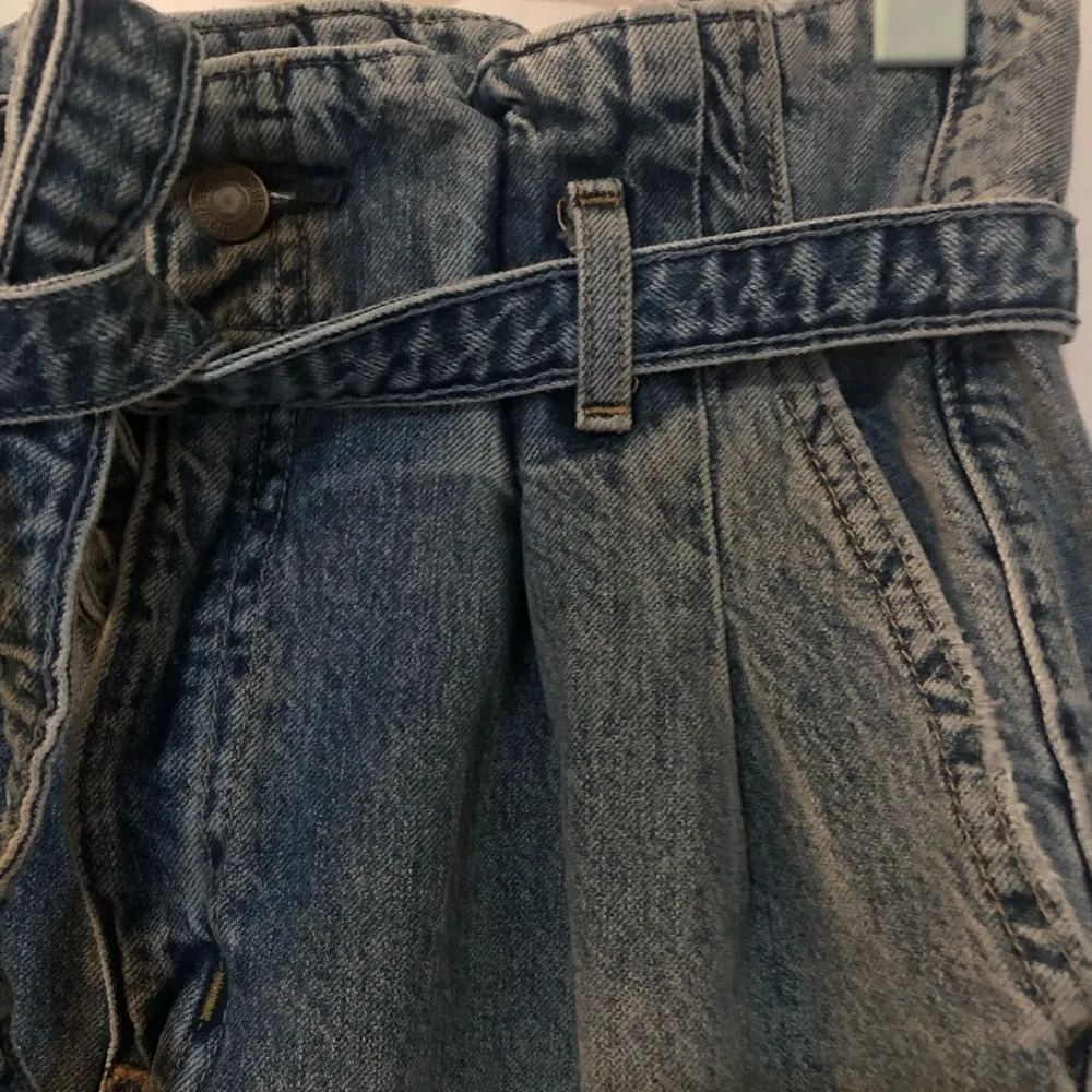 ABERCROMBIE & FITCH Paperbag High Rise Mom Jeans Size 29 - Image 8