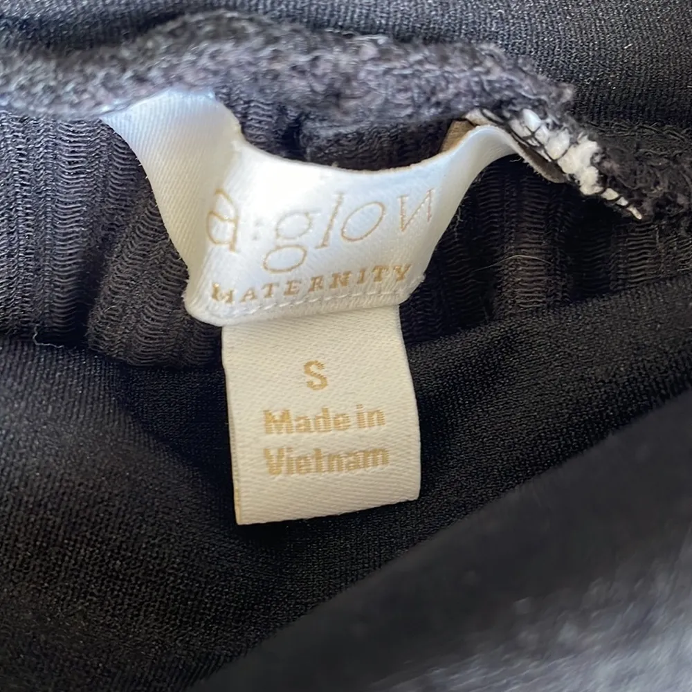 A:Glow Maternity Ribbed Shorts - Image 4