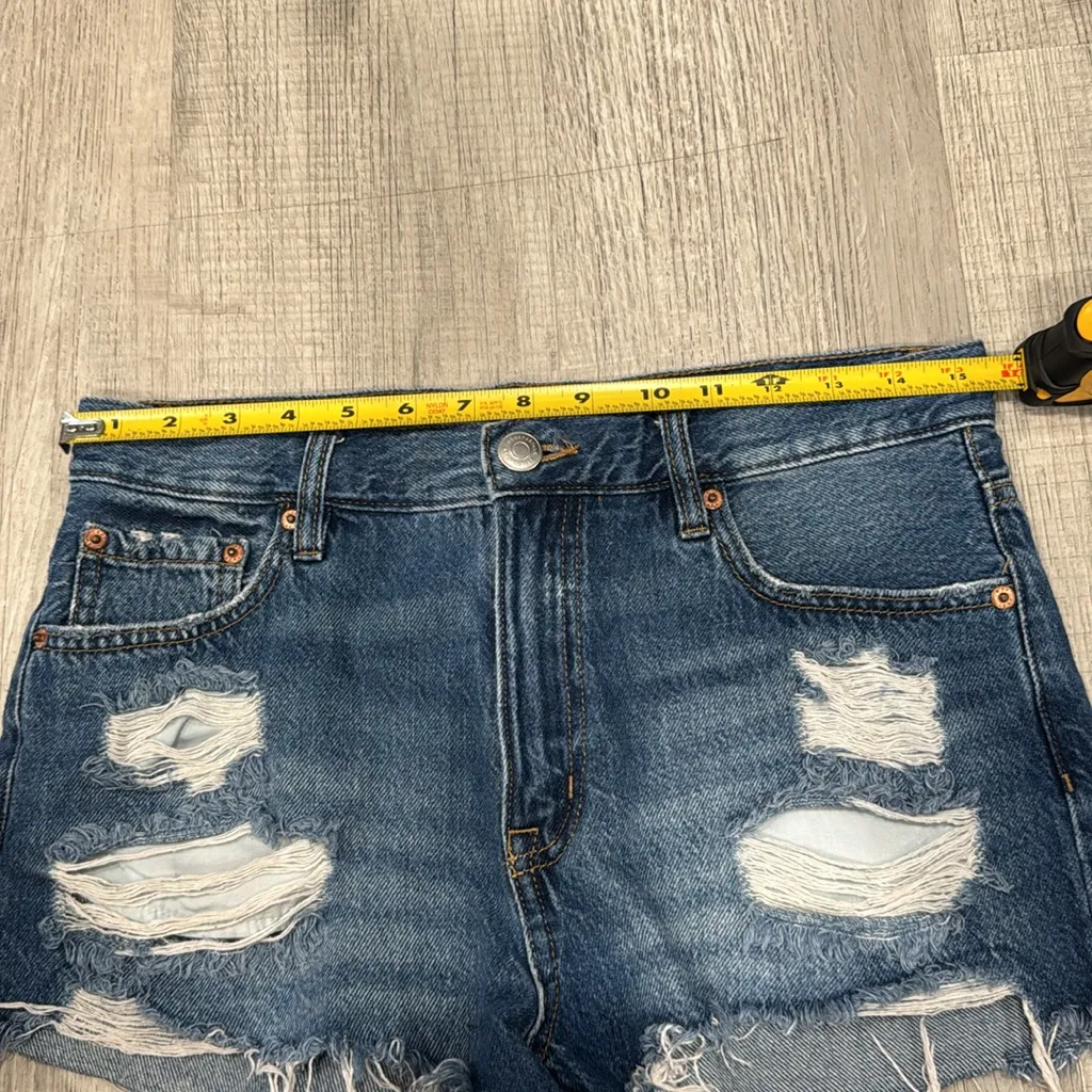 Aeropostale Women's Distressed Blue Jean Shorts - Image 8