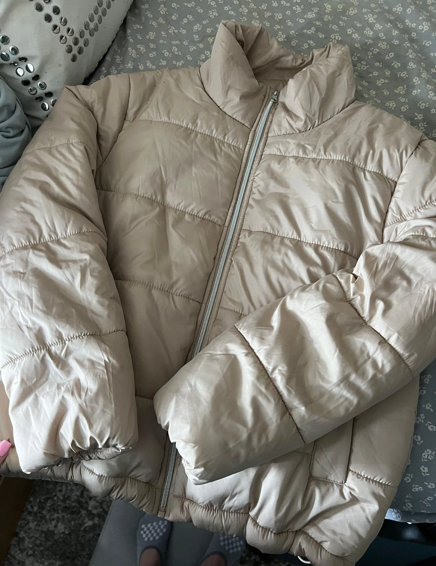 Tilly's  Tan Puffer Jacket - Image 2