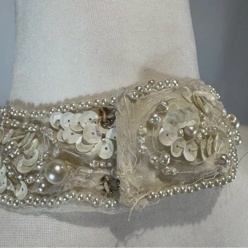 Vintage Bari-Jay 90s beaded white chiffon & dark blue velvet formal dress size 6 - Image 5