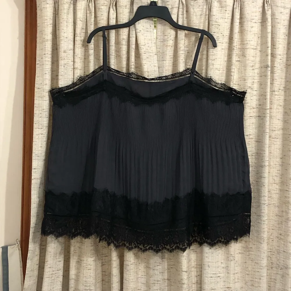 Torrid Dark Slate Grey Chiffon & Black Lace Pleated Cami - Image 8