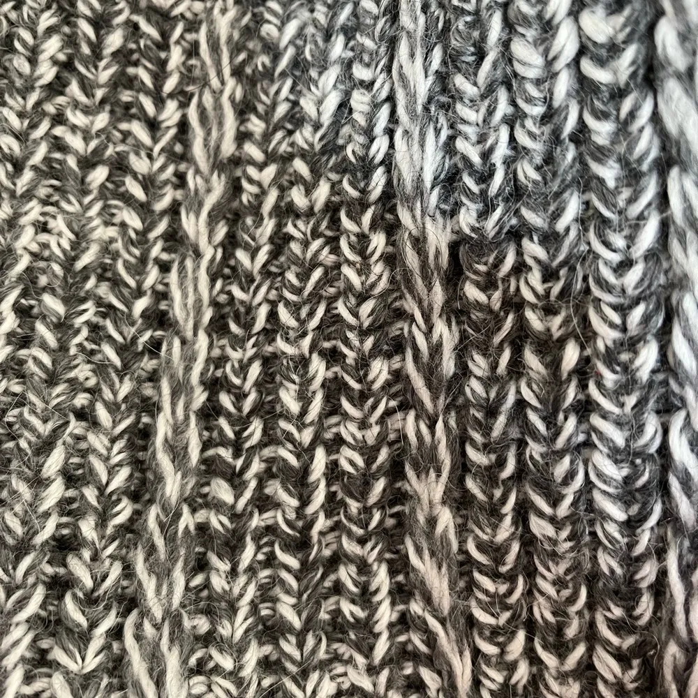 Line+Lotte Alpaca Blend Gray & White Infinity Scarf OS - Image 3