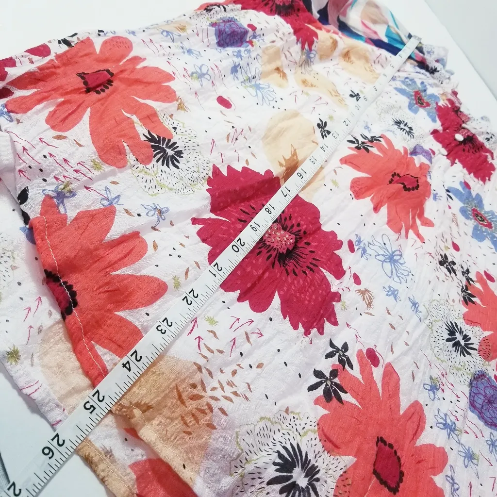 Fate Ruffle Floral and Geometric Patterned Women's Top Red - Image 8