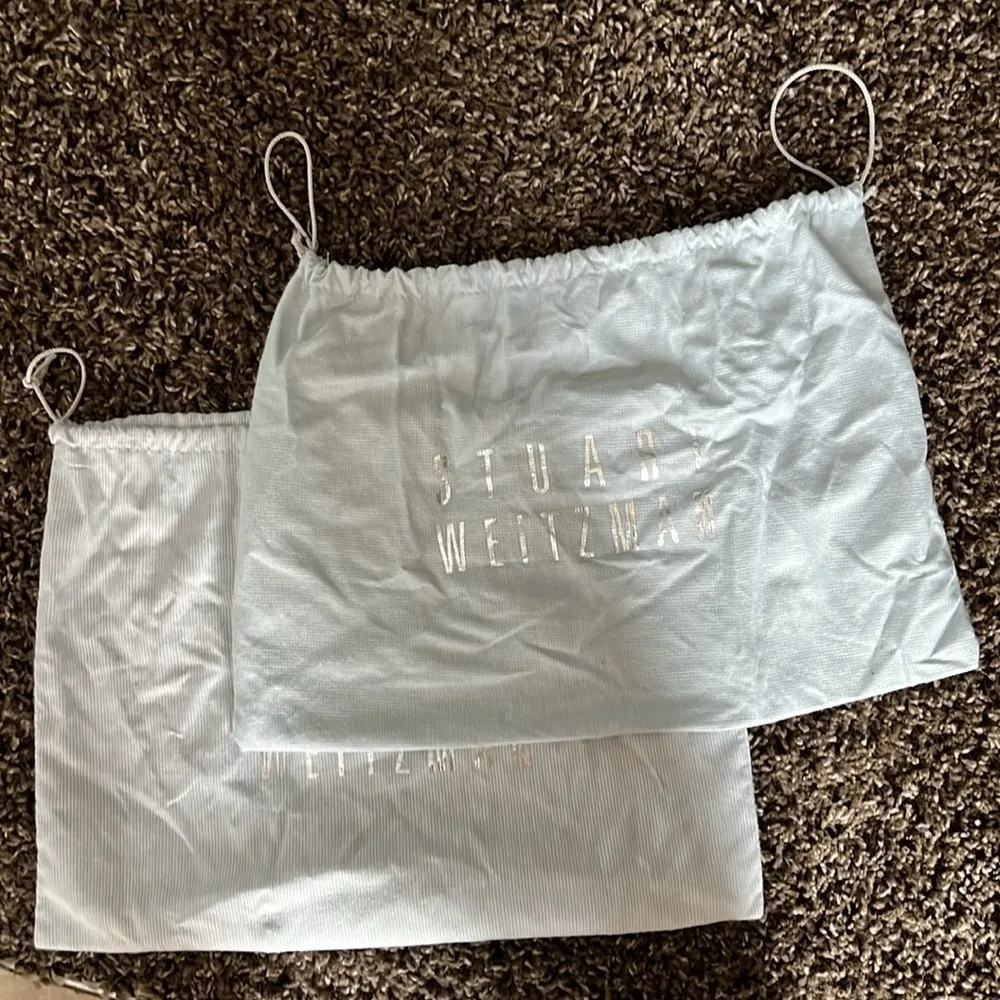 STUART WEITZMAN Satin Pumps with Dust Bags - Image 6