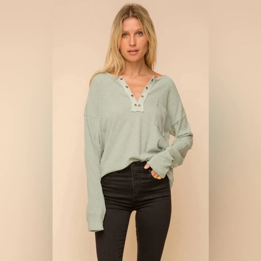 Hem & Thread Grommet Detailed Rib Top - Image 2