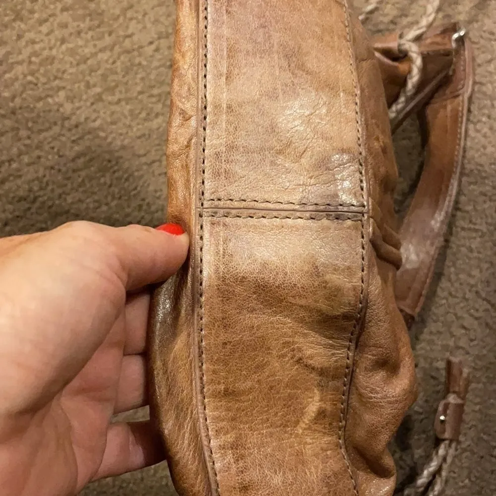 BOTKIER Distressed Brown Leather Shoulder Bag - Image 9