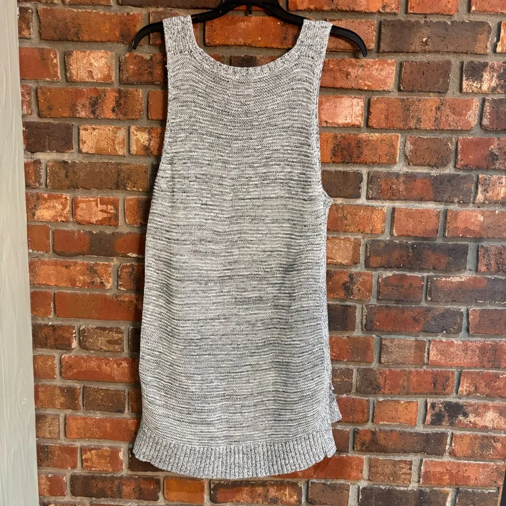 Lou & Grey womens sleeveless tunic sweater vest gray M - Image 2