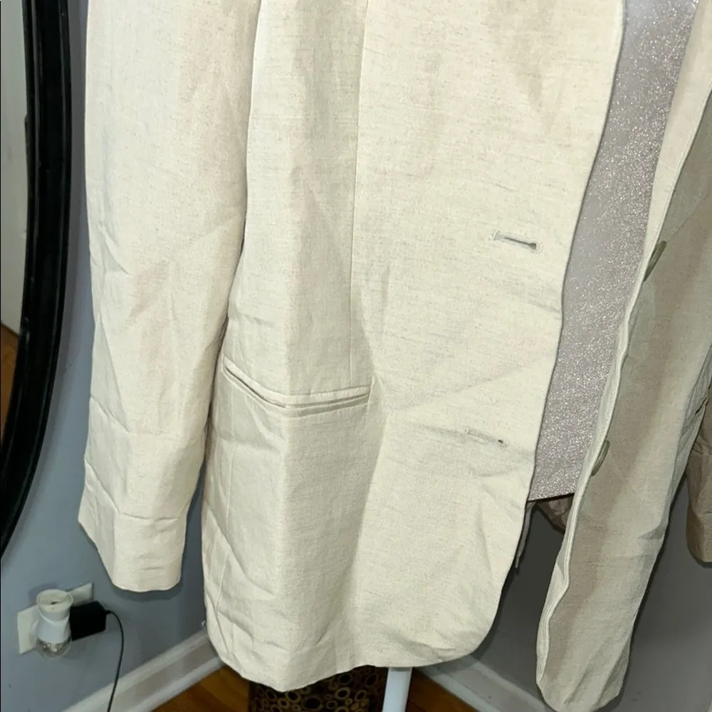 Laura Scott Cream Blazer - Image 3