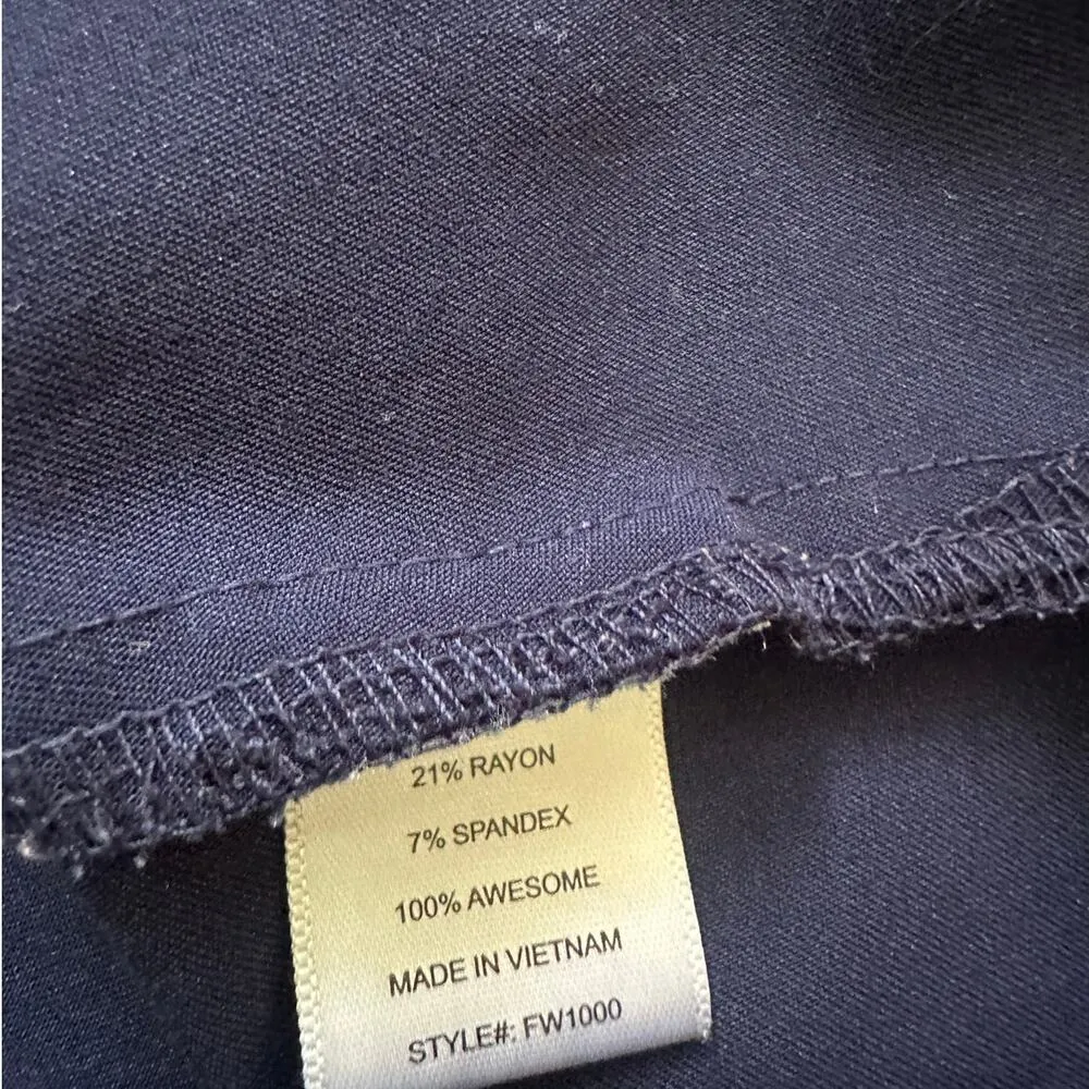 Figs Catarina One-Pocket Navy Scrub Top  Size XXS - Image 3