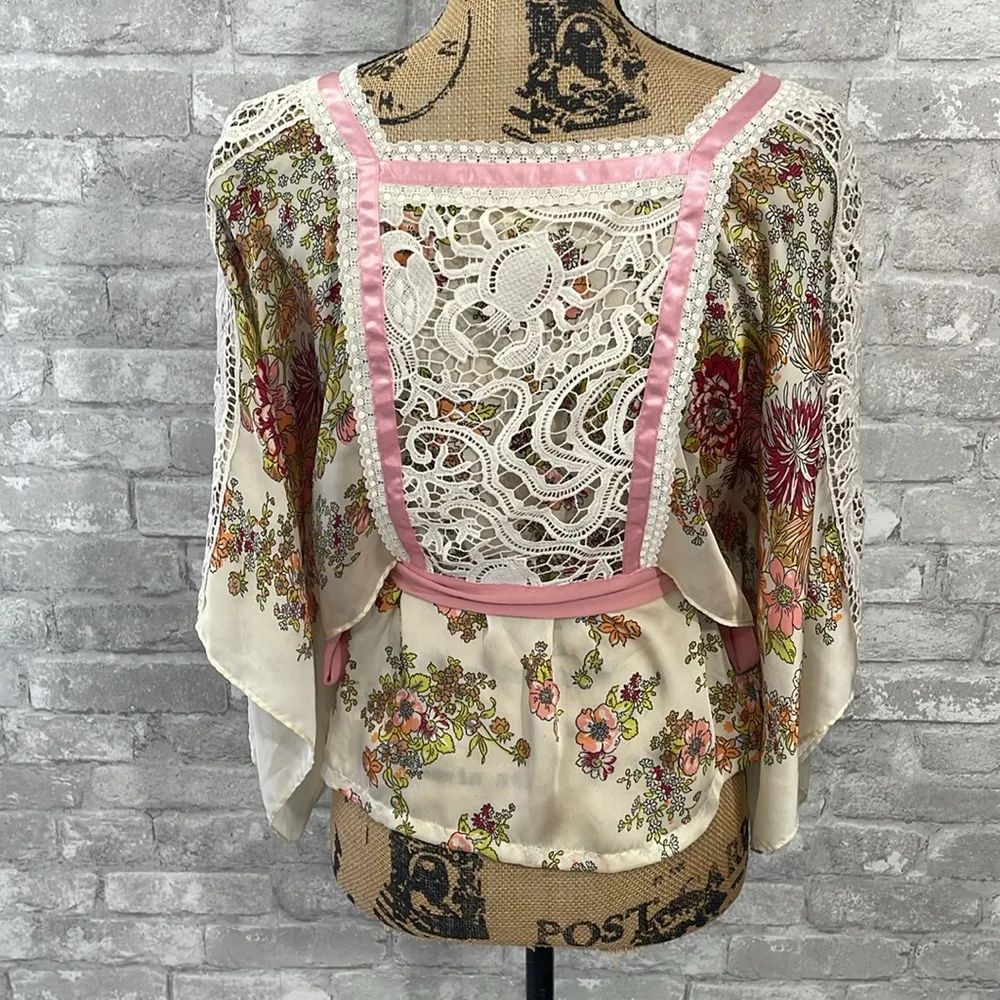 Anthropologie Tiny Begonia Floral Lace Top - Image 6