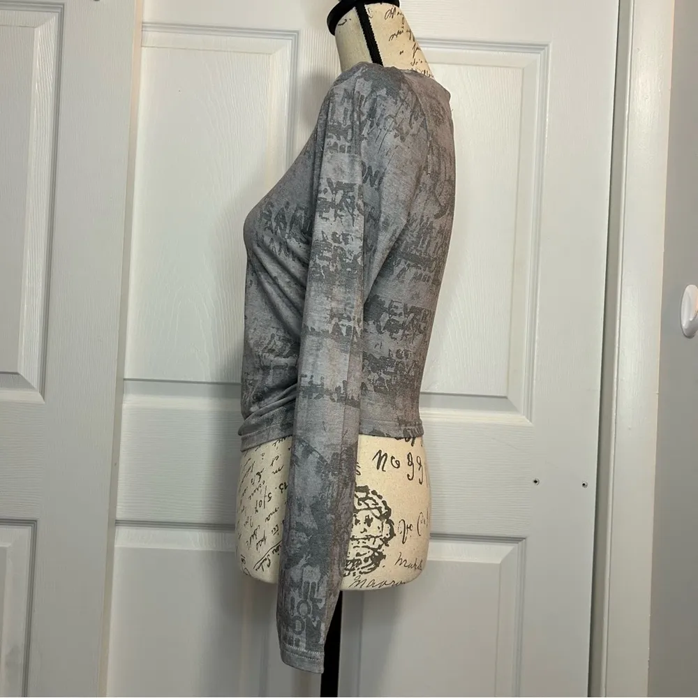 Cider Tie Dye Ruched Long Sleeve Cropped Top - Image 6