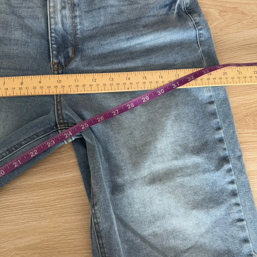 Judy Blue 11/30 Wide Crop Jeans High Waist Stone Light Wash Capsule - Image 5