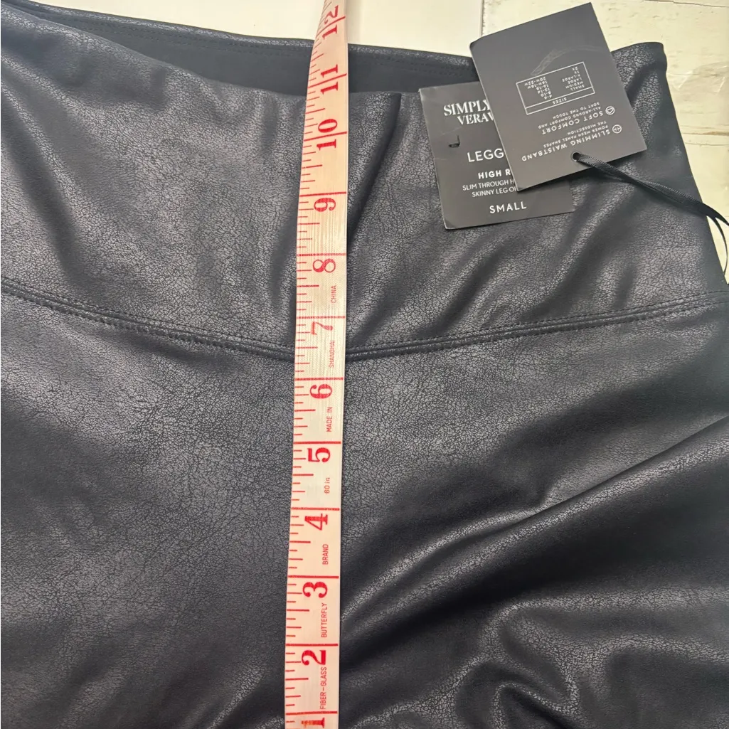 Simply Vera Wang Black Faux Leather High Rise Shaping Leggings Size Small New - Image 3