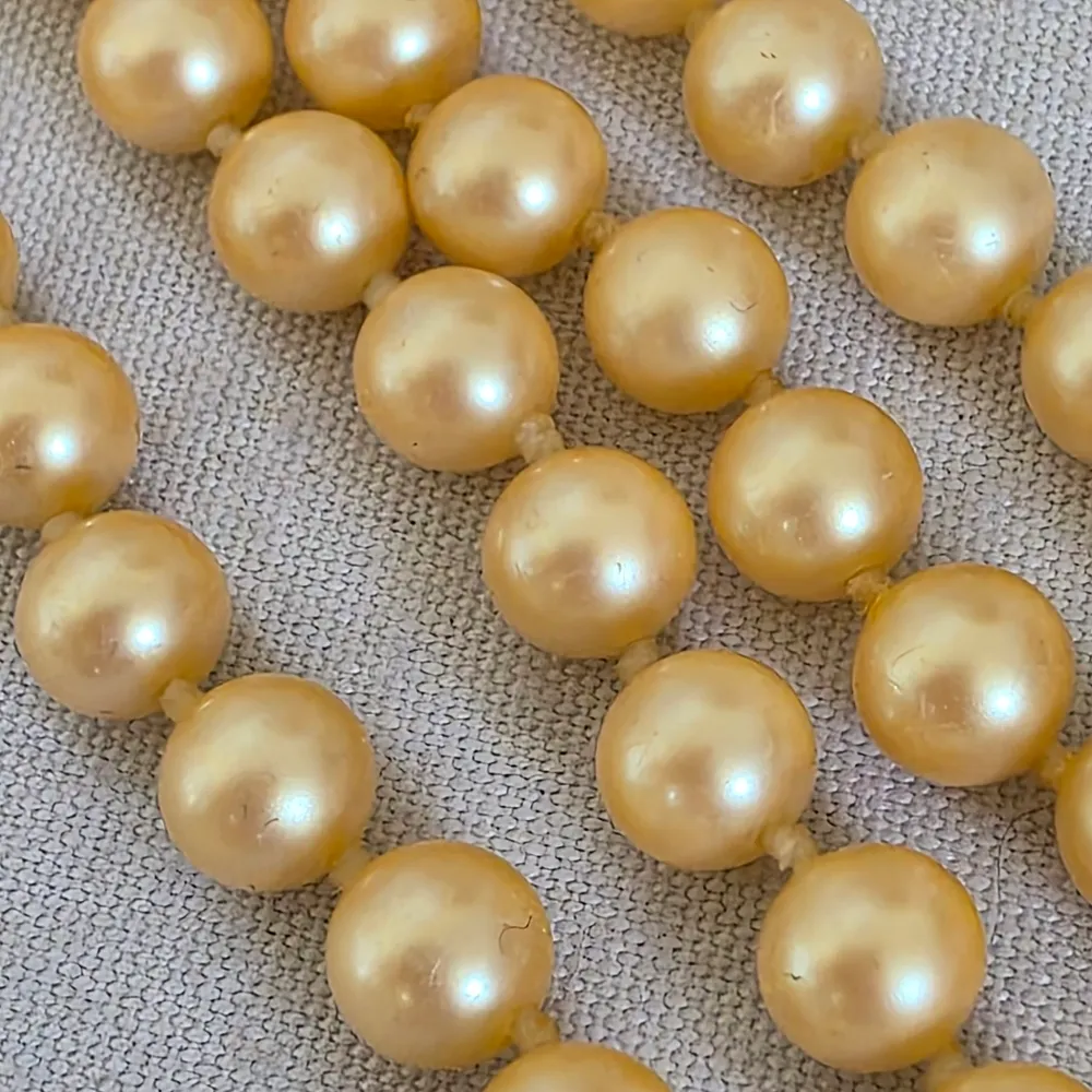 Two Vintage Pearl Necklaces - Image 3
