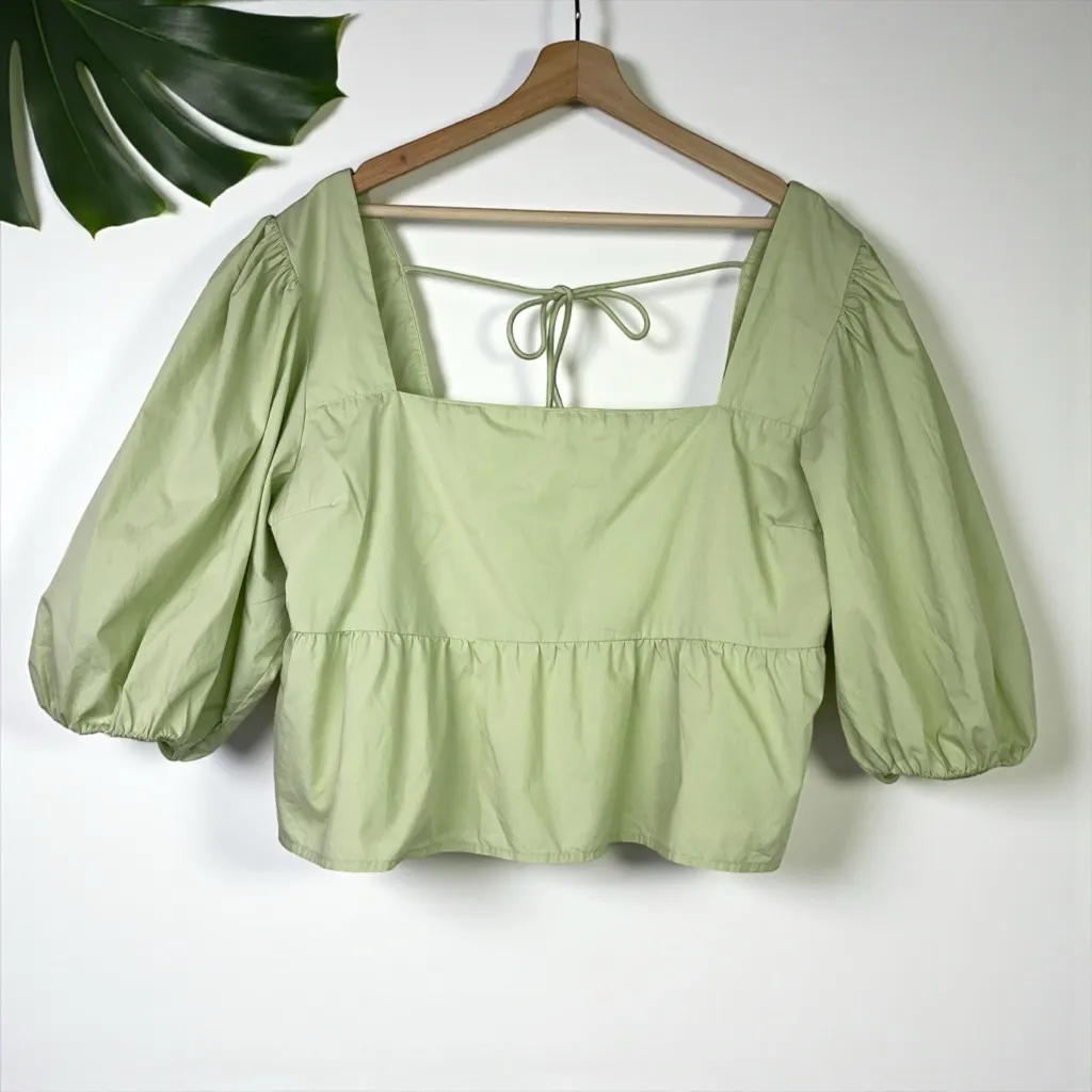 🆕 Abercrombie & Fitch Puff Sleeve Poplin Squareneck Top in Soft Sage Green - Image 4