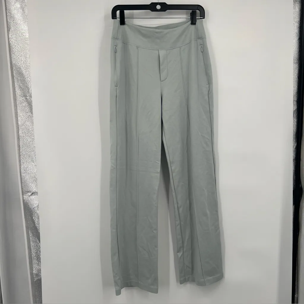 Athleta Eastbound Straight Pant Minimalistic Grey Sage Green Size 8 - Image 2