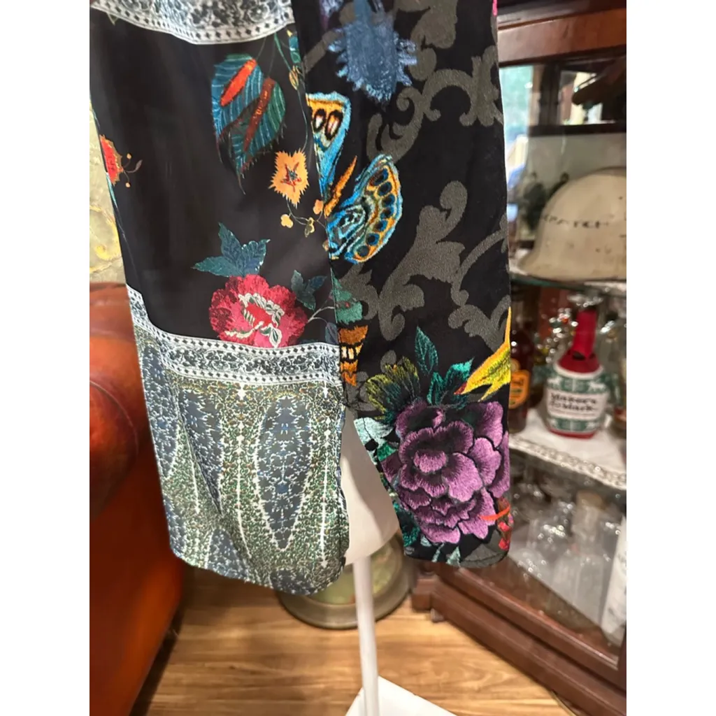 Women's JOHN MARK Patchwork Floral Button Down Shirt L Black Multicolor - Image 3