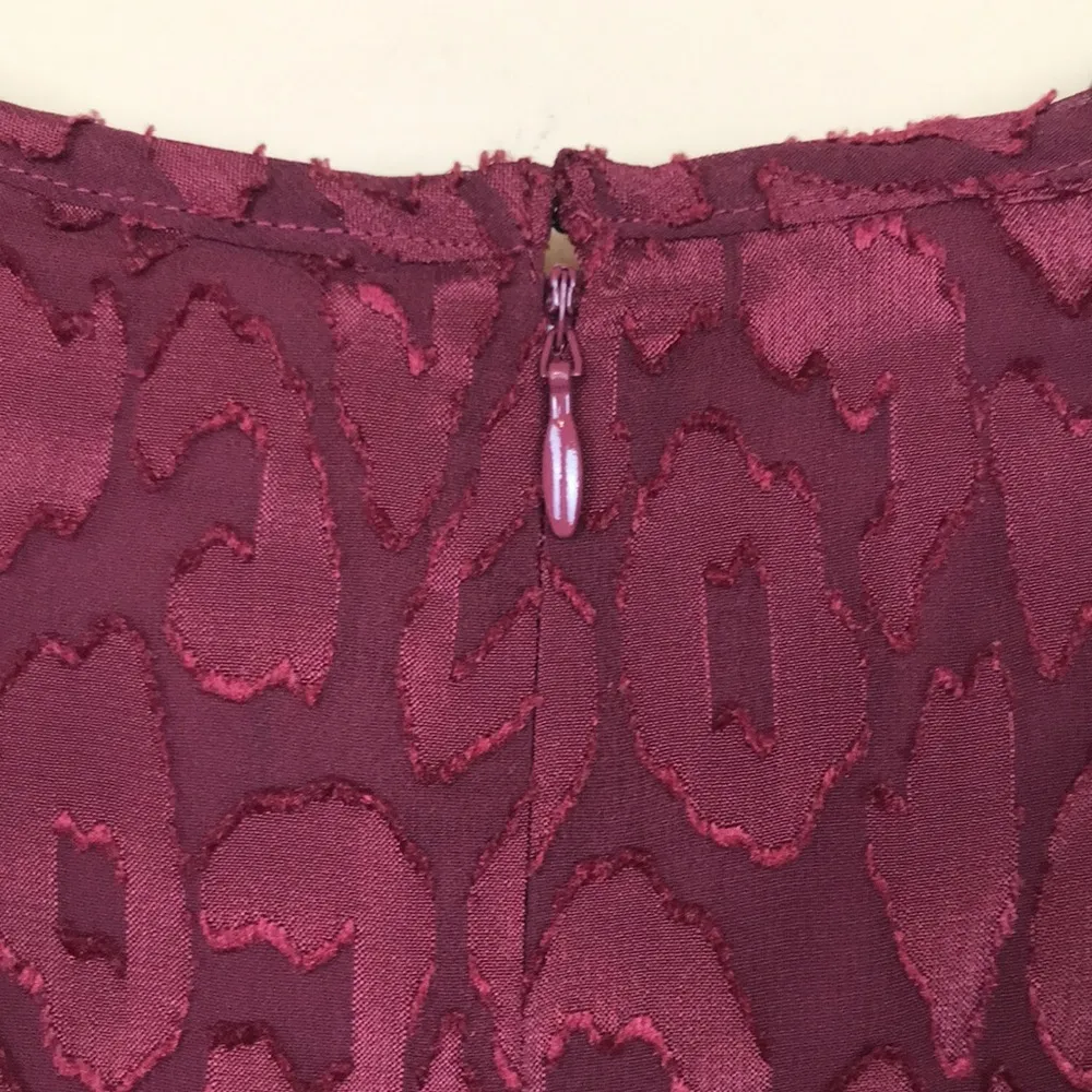 Adrianna Papell Women’s Textured Pattern Net Bust Burgundy Tank A-Line Dress - Image 7