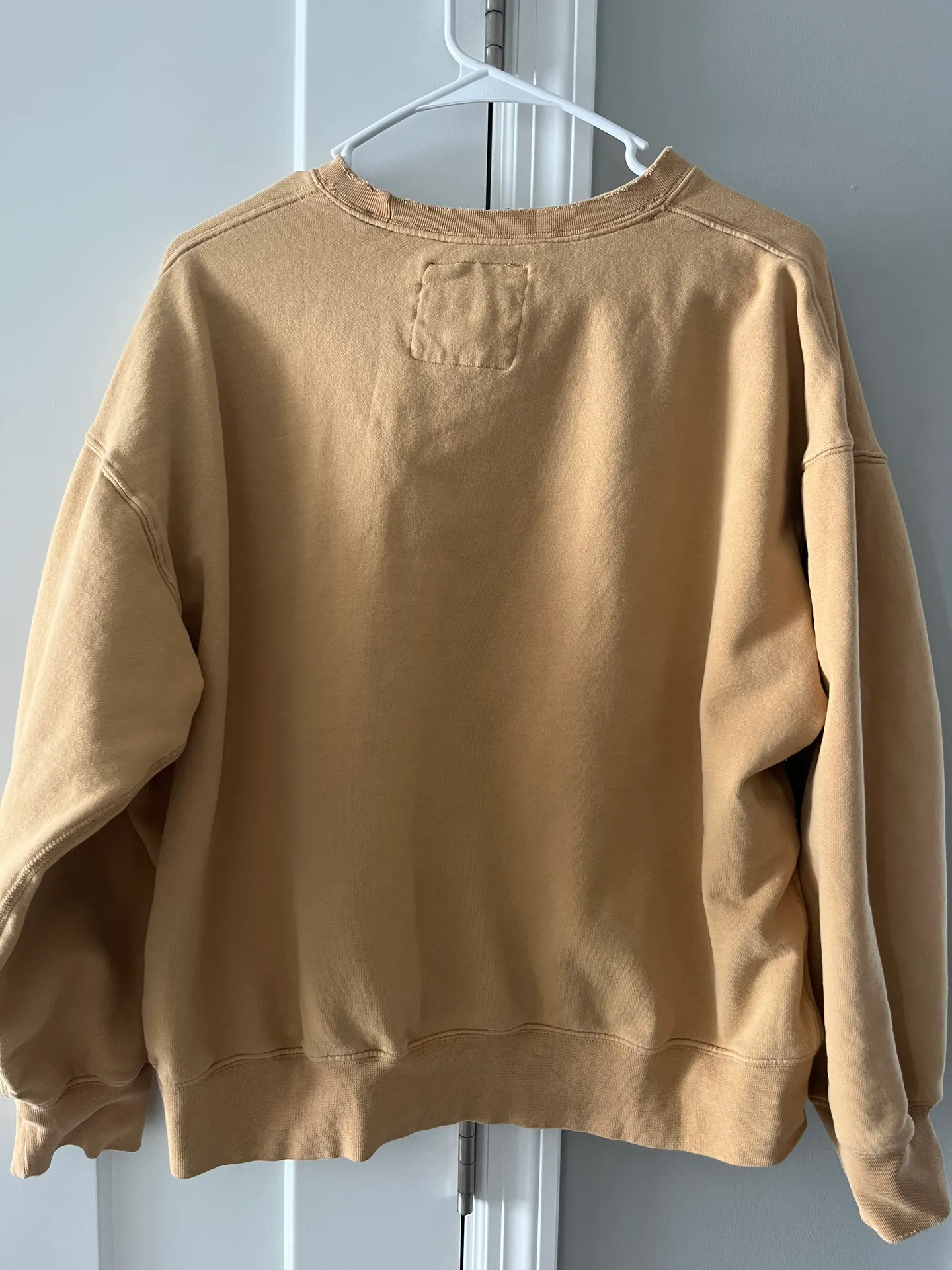 Outfitters Sweatshirt - Image 2