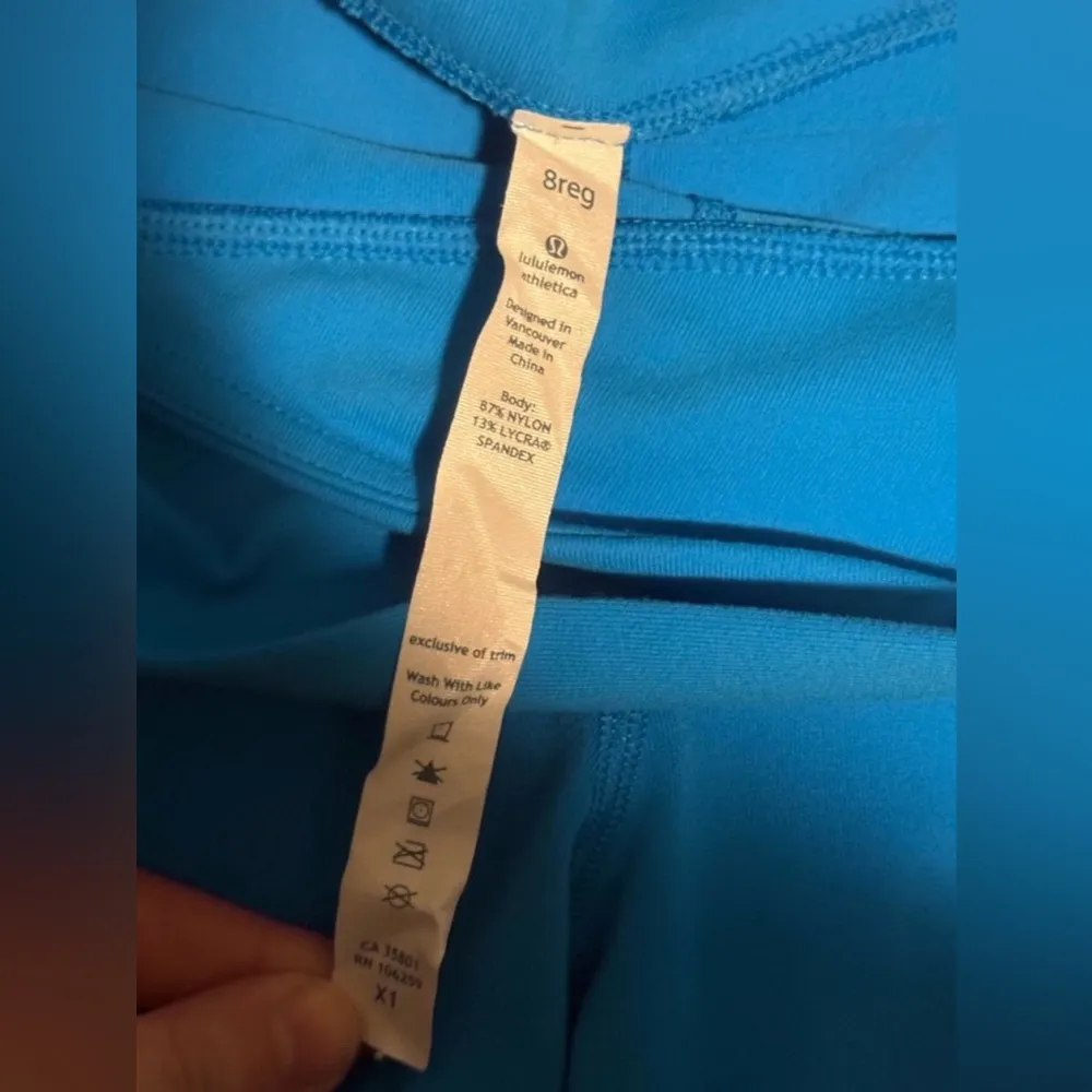 EUC Lululemon Beach Blanket Blue Presence Pant size 8 regular - Image 6