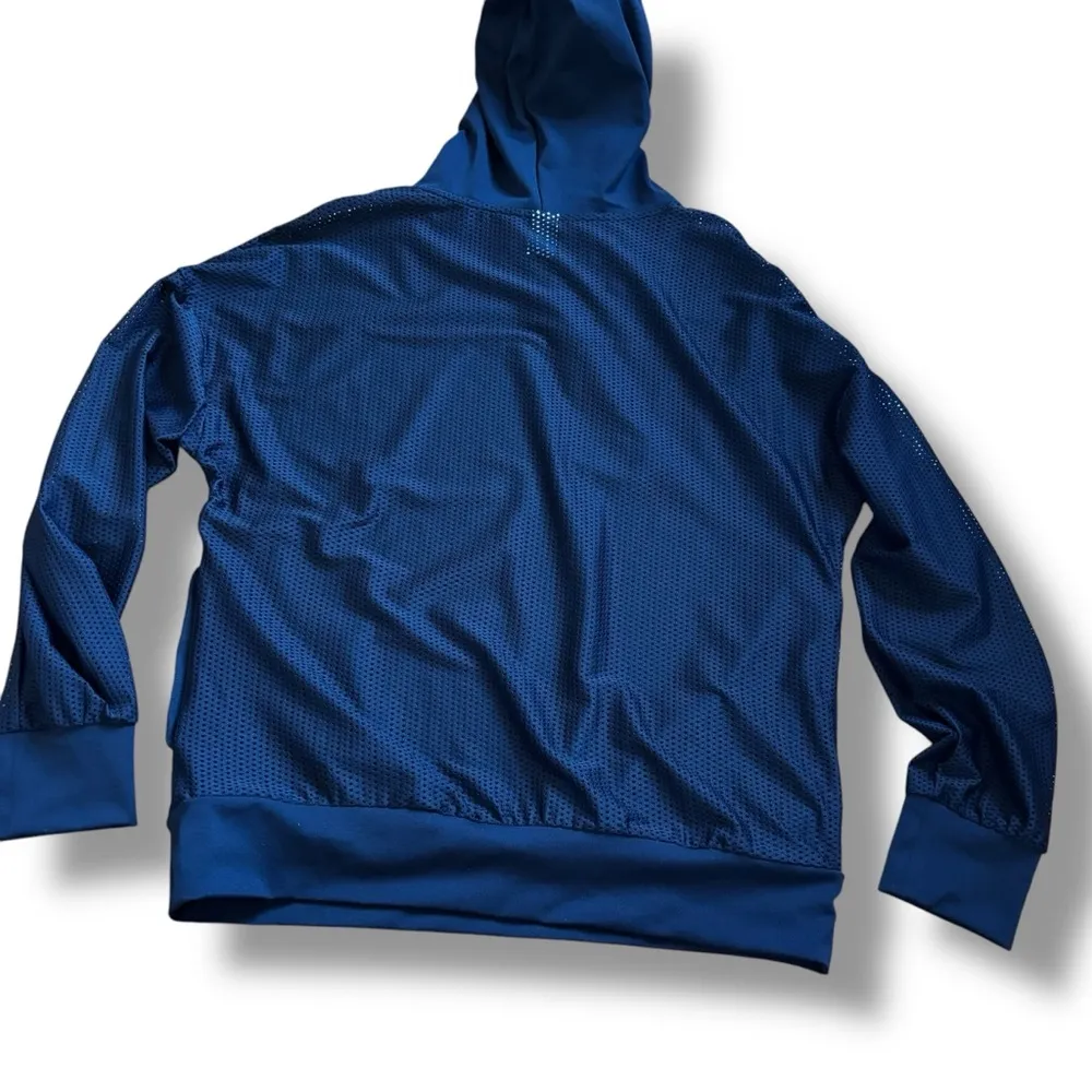 Senita Black Mesh Workout Athletic Oversized Hoodie - Medium - Image 3