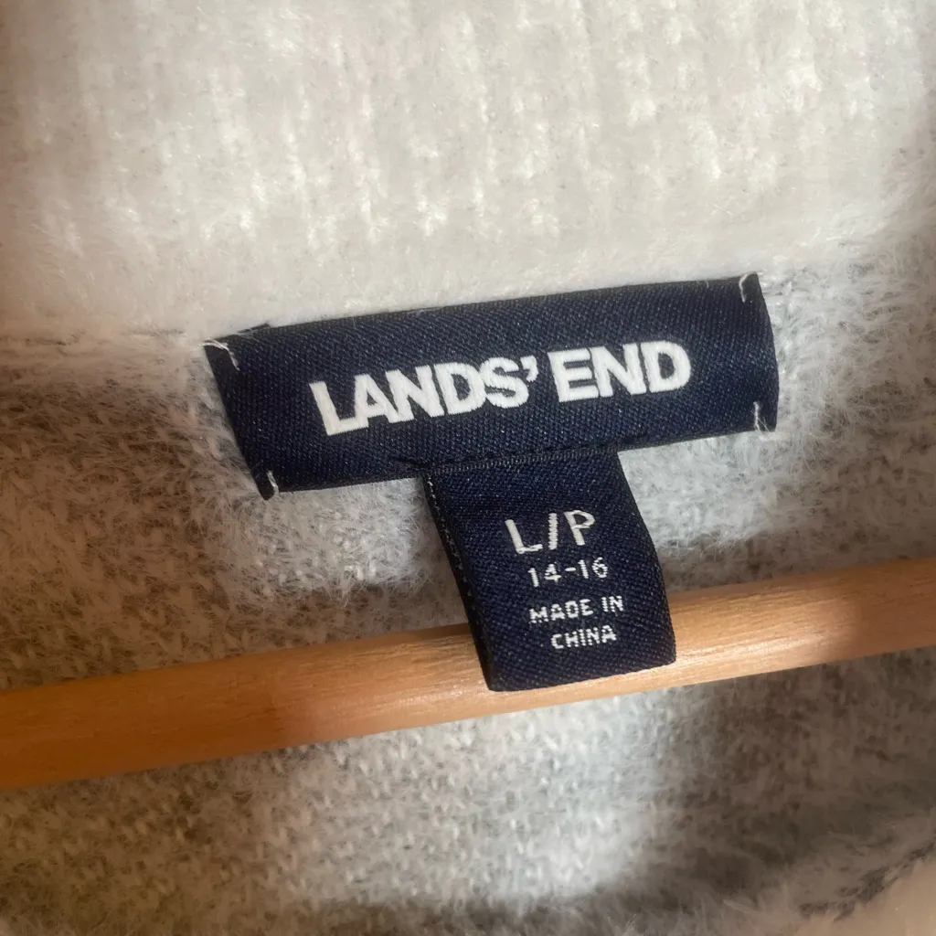 Lands End Mock Neck Tunic Sweater Grey & White Cheetah Print size‎ Large - Image 2