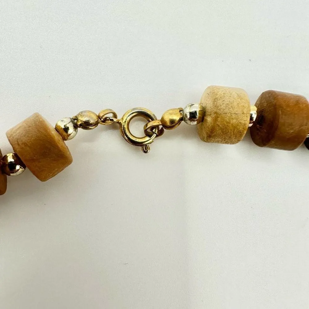 Brown and tan beaded necklace - Image 6