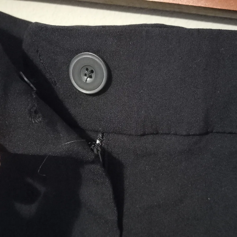 Lane Bryant 26R The Ashley Curvy Fit Bootcut V-Flap Pocket Dress Pants - Funeral - Image 4